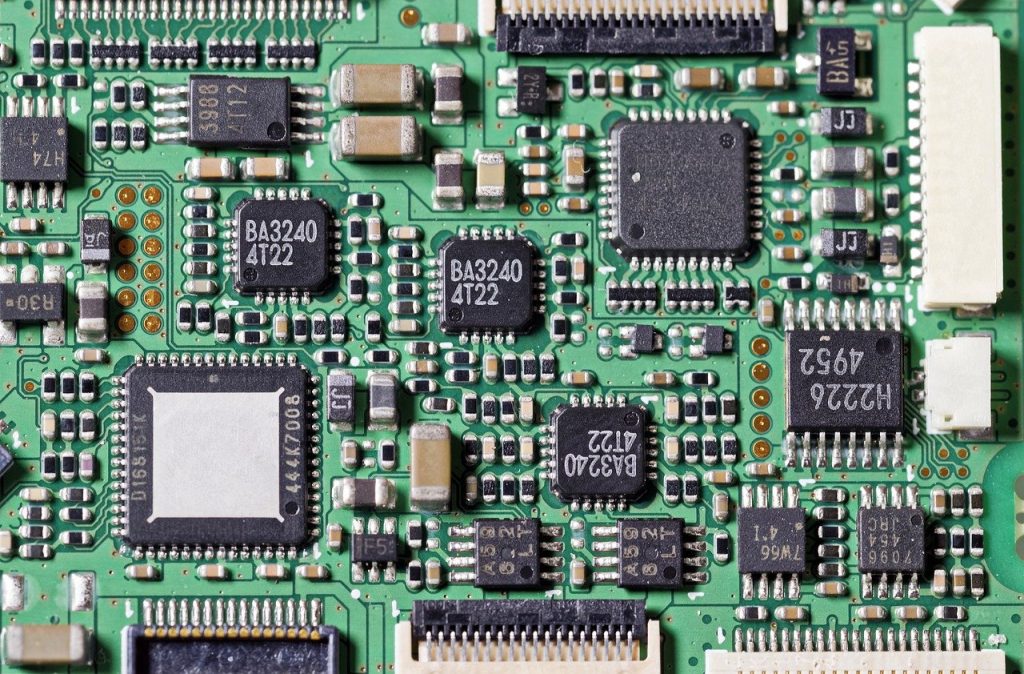 Mobile Phone Repair Circuit Board Inspection